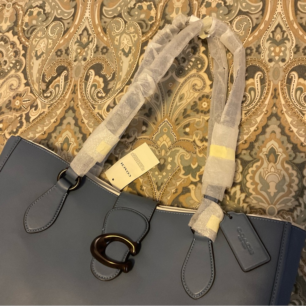 NWT Coach Theo Canyon Tote Bag Pewter Washed Chambray - Picture 10 of 14